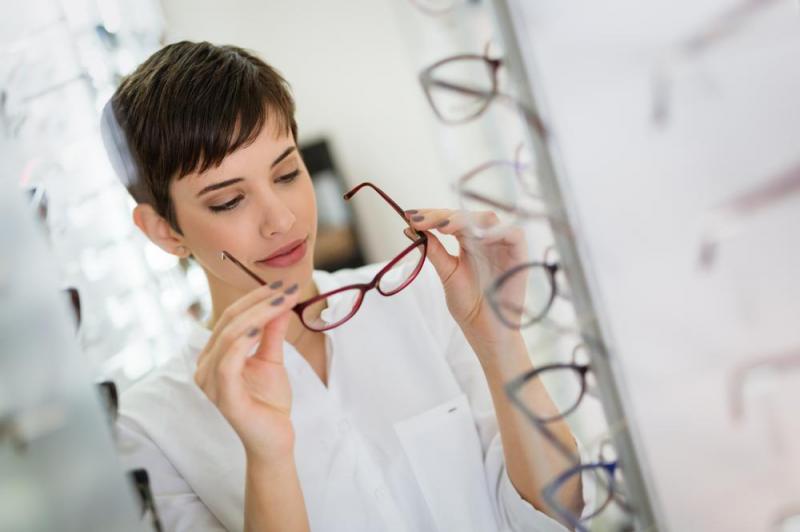 Myopie : bien choisir ses lunettes de vue pr&egrave;s de Ch&acirc;lons-en-Champagne